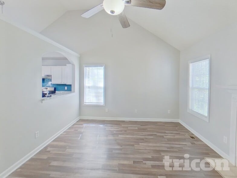 Building Photo - 7205 Brittany Way