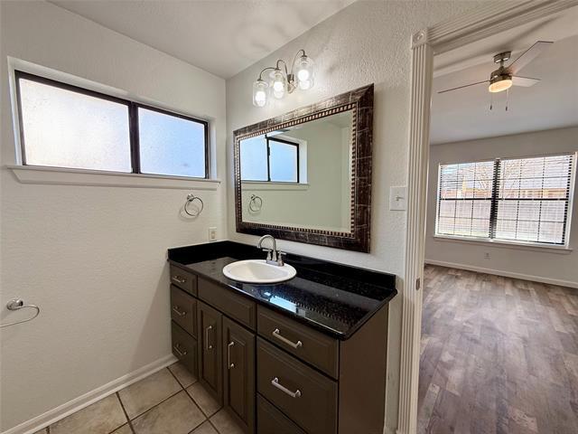 Building Photo - 2611 Fountainview Dr