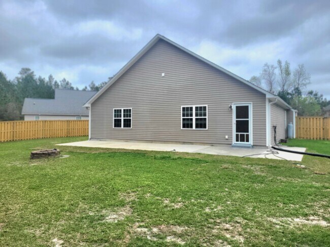 Building Photo - 1003 Summerfield Ct