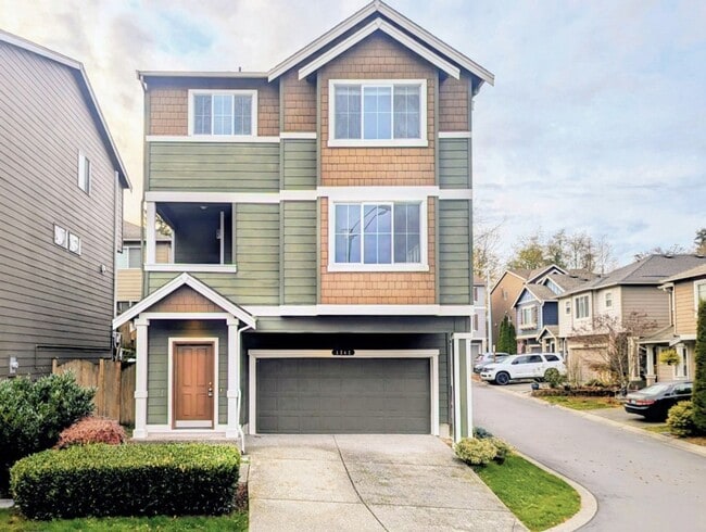 Primary Photo - 4Bd/2.75Ba Lake Stevens House