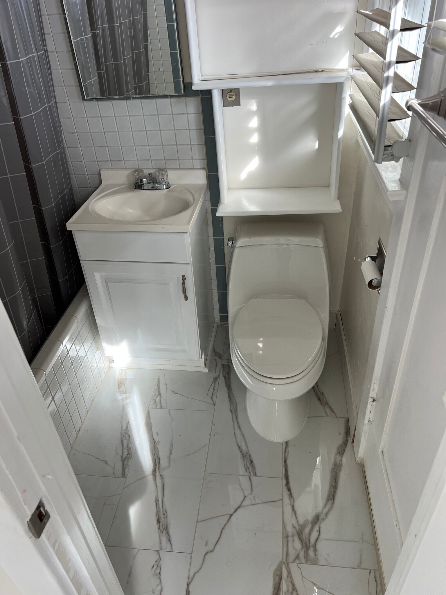 Building Photo - 3004 Highland Ave