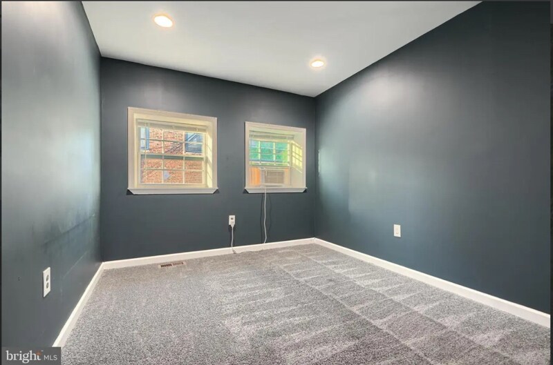 Building Photo - 930 Washington Blvd