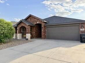Building Photo - 9005 Spirit Ave