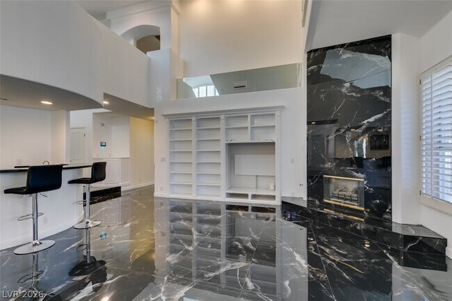 Building Photo - 174 Buena Ct