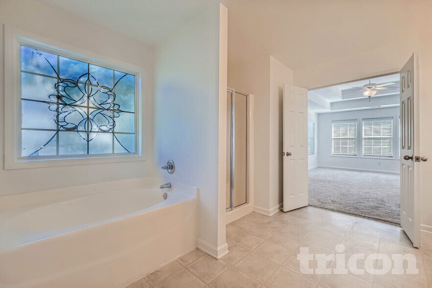 Building Photo - 2 Neely Run