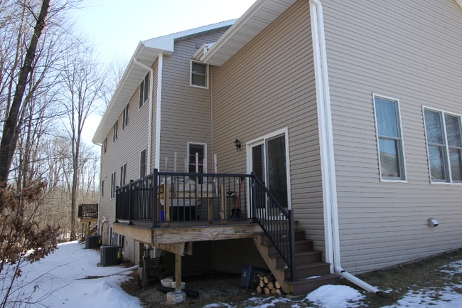 Building Photo - 1338 Haley Ct