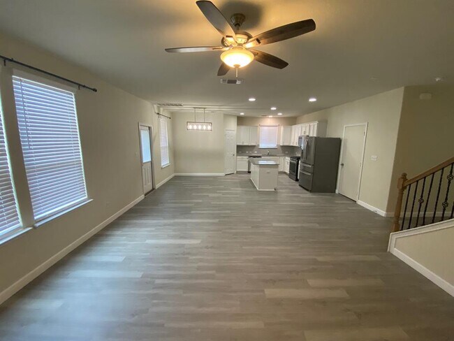 Building Photo - 97 Quarryman Dr