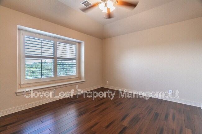 Building Photo - 1231 Via Belcanto