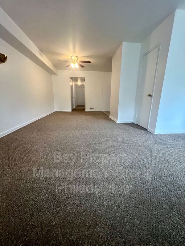 Building Photo - 1635 Griffith St