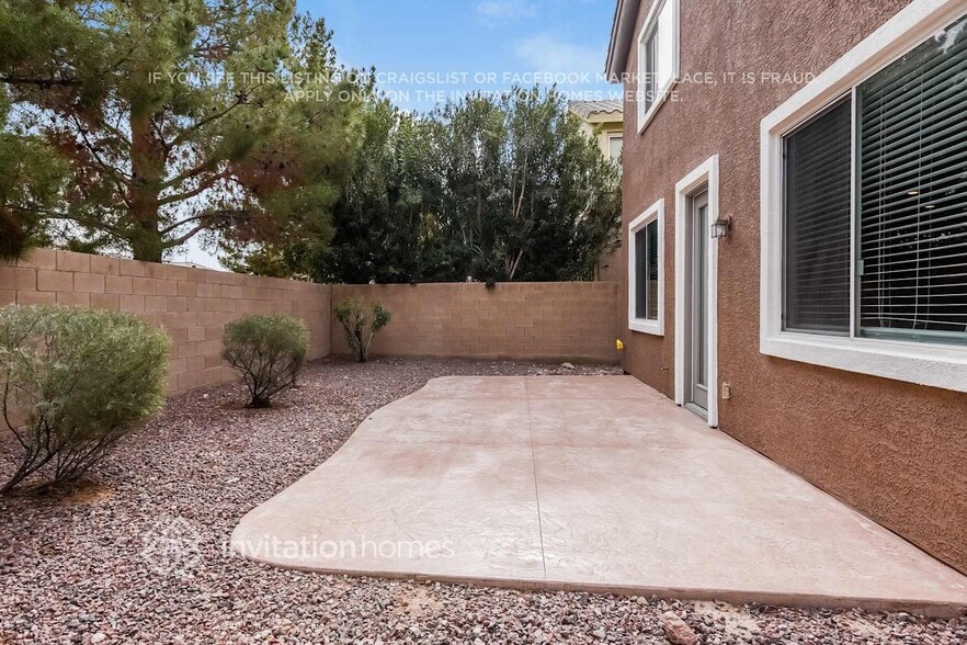 Building Photo - 524 Halloran Springs Rd