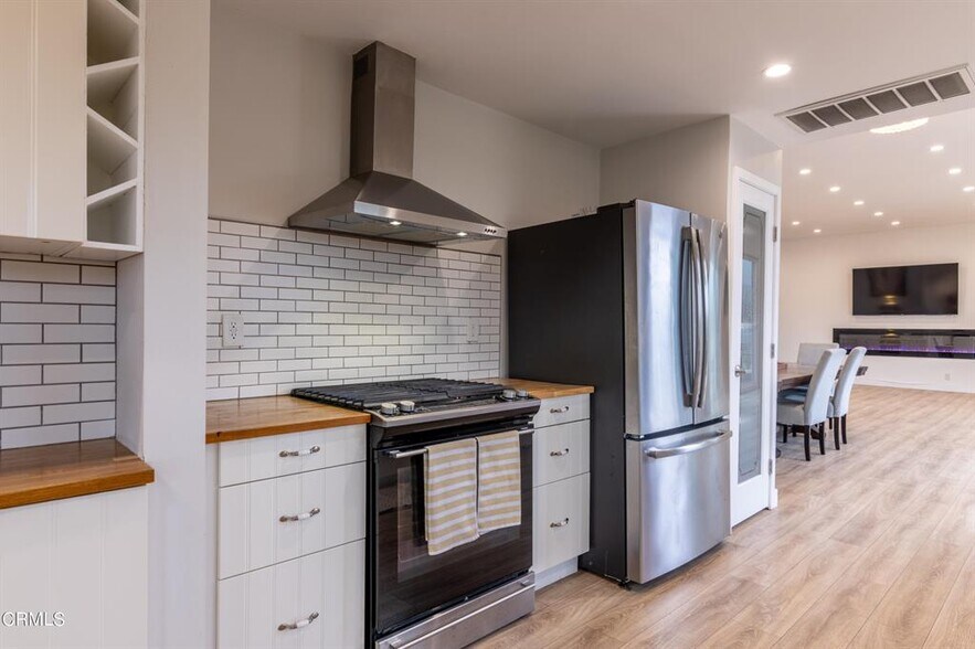 Building Photo - 5035 Escobedo Dr