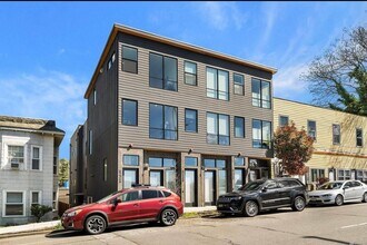 Building Photo - 6234 Stanley Ave S