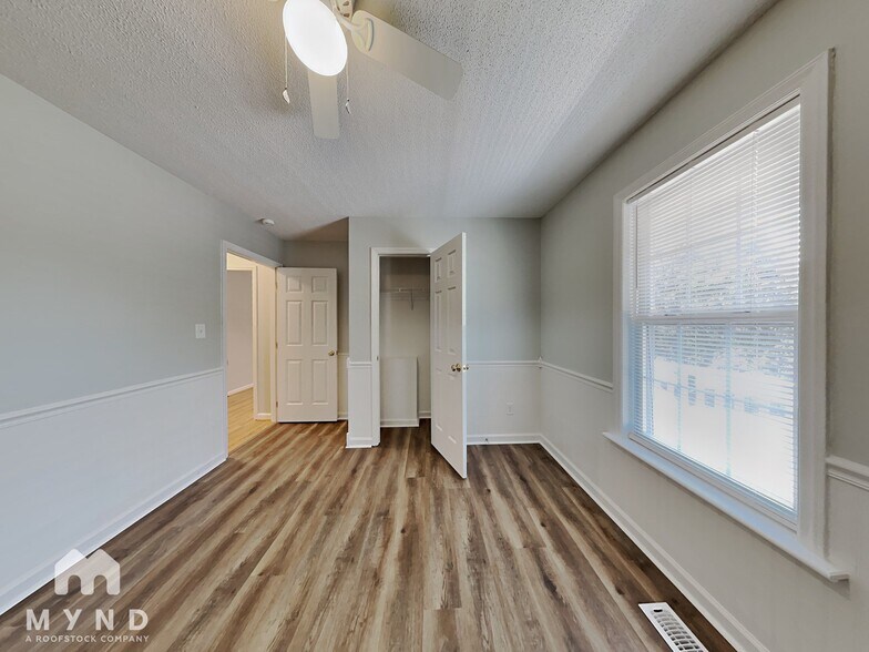 Building Photo - 4017 Rockside Hills Dr