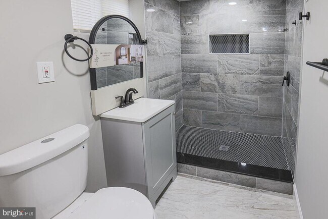 Building Photo - 5809 Eurith Ave