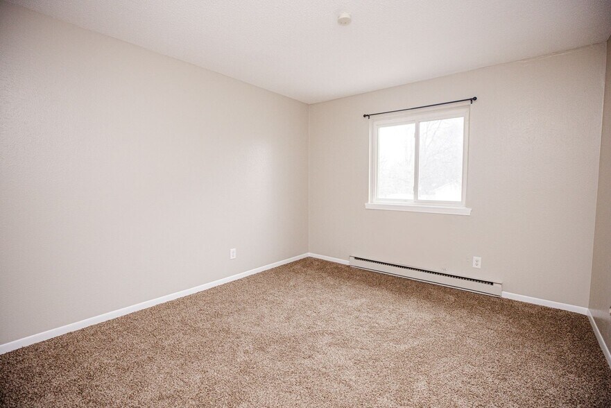 Bedroom #2 - 6730 Hill Ave