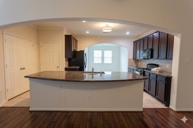 Building Photo - 24522 Via Salerno Ct