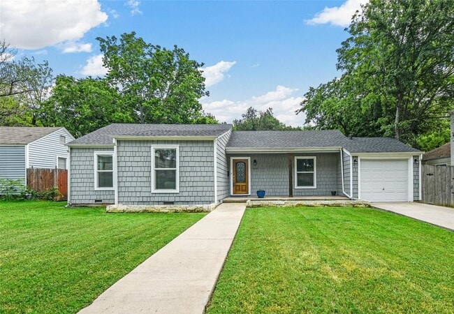 Building Photo - 6209 Calmont Ave