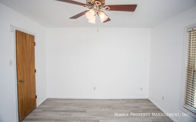 Building Photo - 5504 73rd St