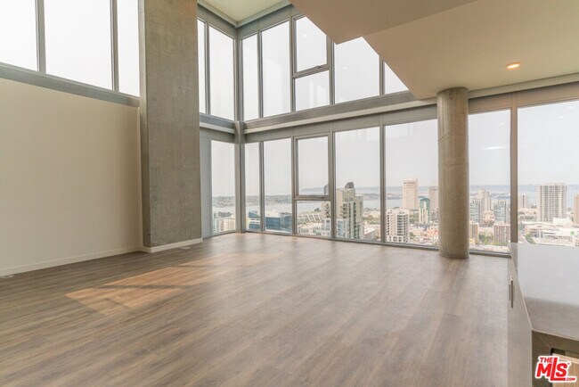 Building Photo - 601 Eleventh Ave
