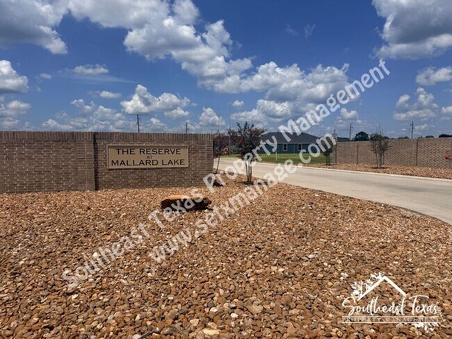 Building Photo - 3320 Canvasback Dr