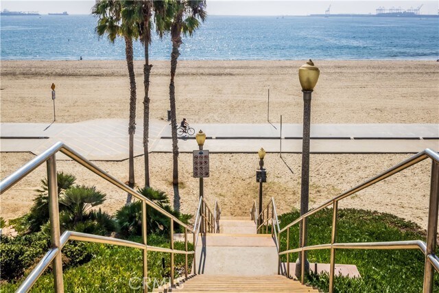 Building Photo - 1616 E Ocean Blvd