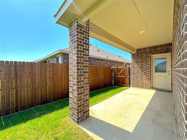 Building Photo - 1328 Rousseau Dr