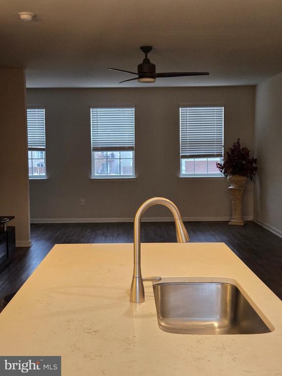 Building Photo - 193 Drexel Ct