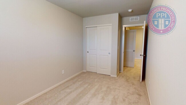 Building Photo - Lennar Homes, New Construction - Smith Creek Neighborhood!  Central Air, Stylish Amenities Throug...