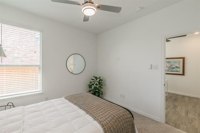 Building Photo - 2549 Birchcrest Dr