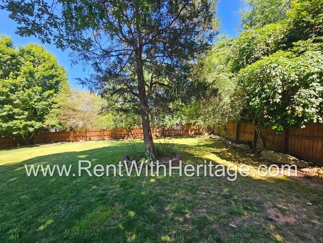 Building Photo - WOW!!!!!...PRETIGIOUS HOME IN CHAPEL CROSS...