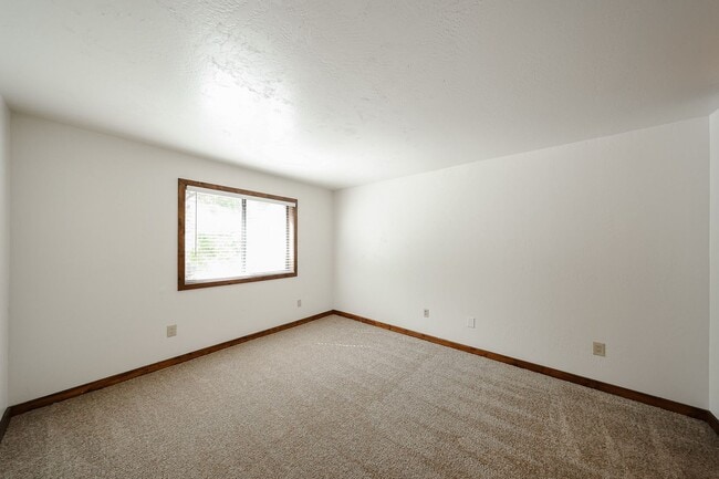 Building Photo - Great Downtown Scottsdale Location!