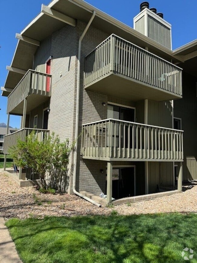 Building Photo - Condo in Boulder