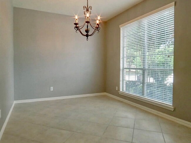 Building Photo - 5527 Custard Apple Trail