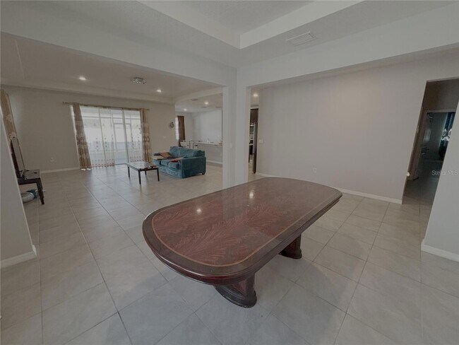 Building Photo - 8288 SW 59th Ave