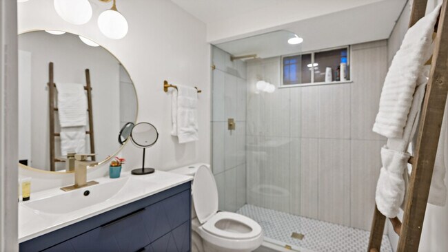 Building Photo - 135 69th St