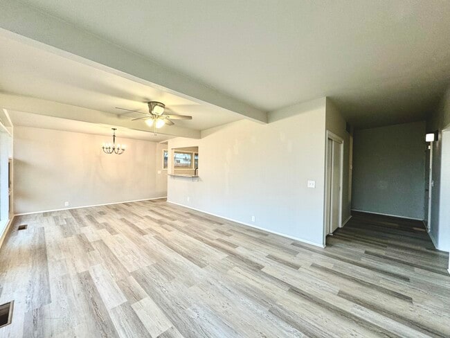 Building Photo - 2514 47th St