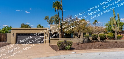 Building Photo - 10626 N 41st St