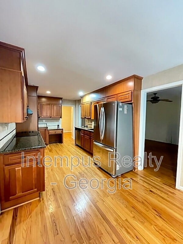 Building Photo - 3474 Sunderland Cir NE
