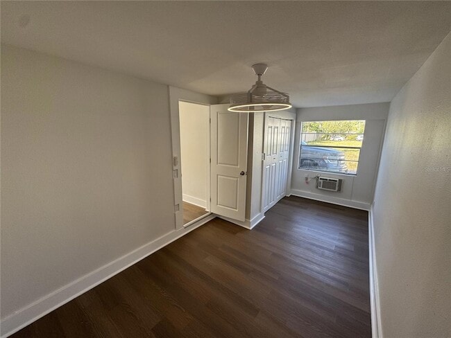 Building Photo - 333 9th Ave N