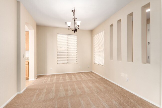 Building Photo - Gorgeous Golf Course Views in Gilbert, AZ!