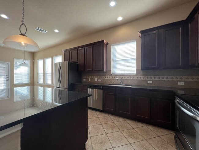 Building Photo - 25030 Buttermilk Ln