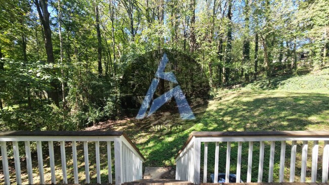 Building Photo - 103 Westland Ct