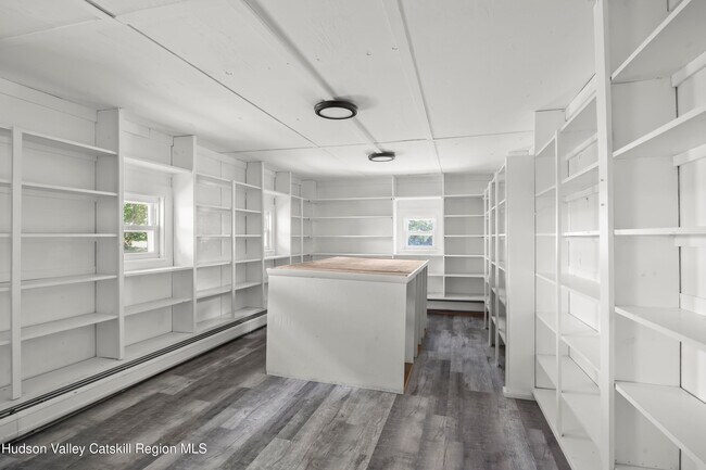 Building Photo - 1977 NY-295