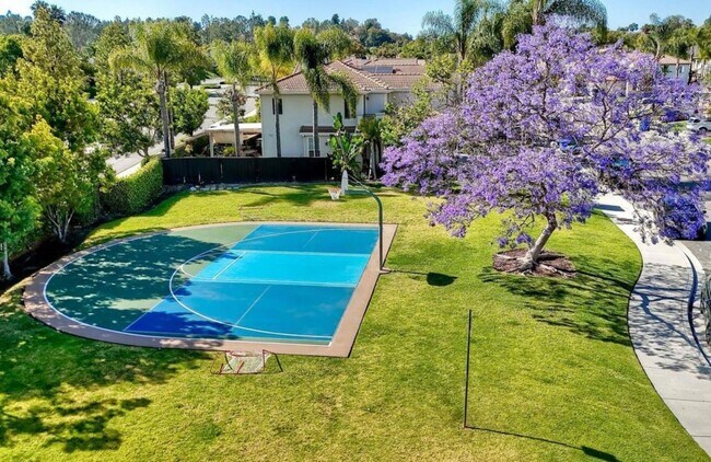 Building Photo - Homes Management - Carlsbad Home