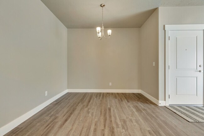 Building Photo - 1128 S 820 E