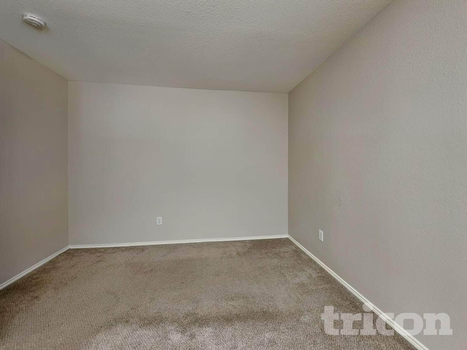 Building Photo - 2642 Skyview Shadows Ct