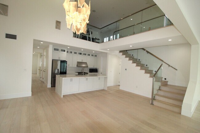 Building Photo - Oxnard Shores: Huge Rooftop Deck w/Ocean V...