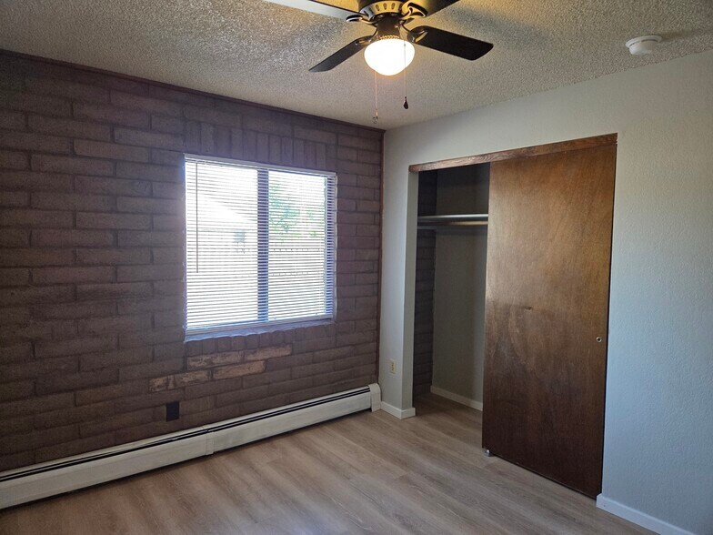 Building Photo - 1105 Santa Clara Ave