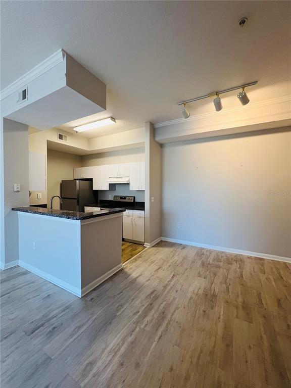 Building Photo - 17112 Carrington Park Dr