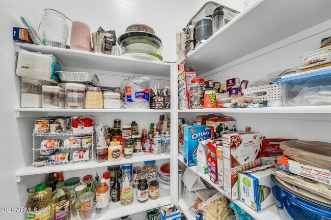 Building Photo - 10518 W Albert Ln